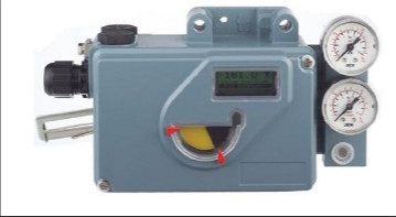 Chinese pneumatische besturingsklep met FOXBORO SRI990 klep positioner en pneumatische klep actuator