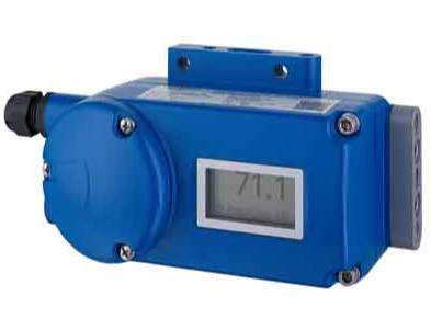 Chinese merkregelklep met FOXBORO SRD998 klepstandsteller en pneumatische klepactuator