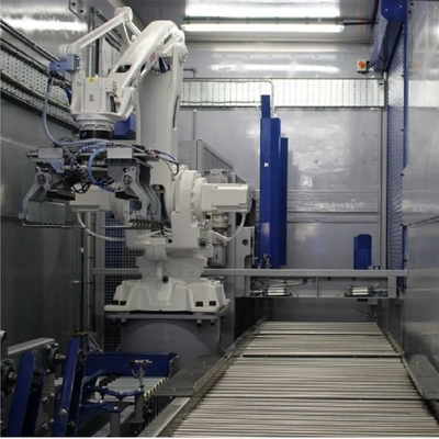 Robotarm 4 As ABB IRB 460-110/2.4 met CNGBS Robotarm Gripper voor geautomatiseerde palletiserende robot