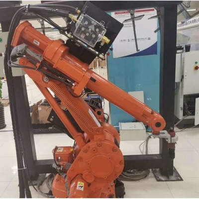 6 Axis Robotic Arm ABB IRB 1410 met CNGBS-wapenreinigingsstation voor automatisering van lasrobot