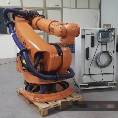 6 Axis Robotscheidingarm Kuka KR 210 R2700-2 met CNGBS-schommelpositionair voor robotscheiding