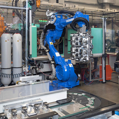 YASKAWA Paletmachine GP50 met CNGBS Dressing Pack voor langere gebruikstermijn Werkstation als industriële robot