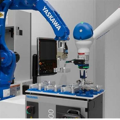 6-assige robotarm Yaskawa GP25-12 met CNGBS-robotgeleidingsrail voor robot-automatisering