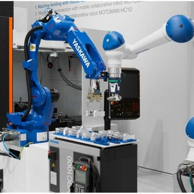 Industriële robotarm 6 as Yaskawa GP35L met CNGBS-robotgripper voor geautomatiseerde robot