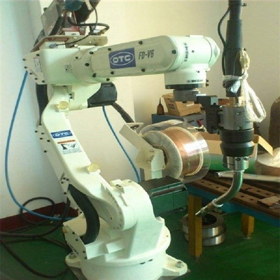 OTC industriële robot FD-B6L met 2008mm bereik met ARC-lassen en lasmachine DM350