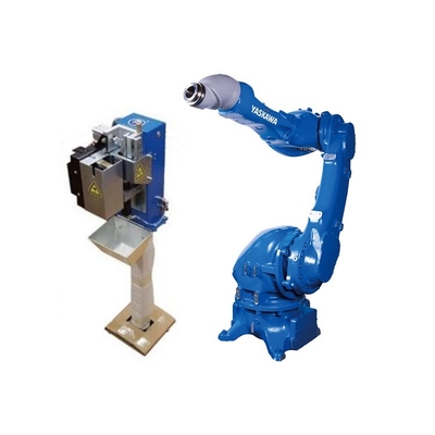 Verf 6 As Robotarm Yaskawa MPX2600 Met CNGBS Geweren Reiniging Station Voor Verf Robot