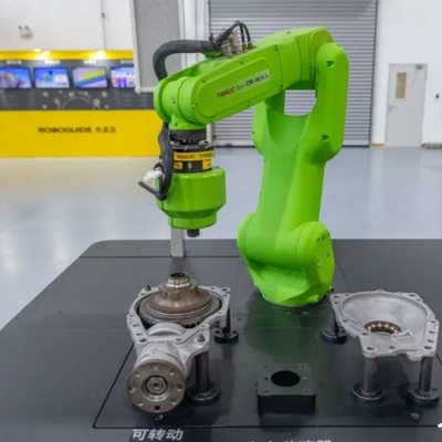 6 Axis Fanuc CRX-5iA Cobot Robotarm met CNGBS Robotarm Kleding voor het hanteren als samenwerkende robot