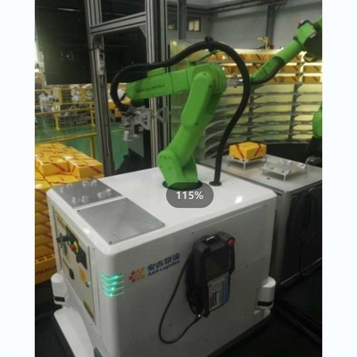 6 Axis Fanuc CRX-5iA Cobot Robotarm met CNGBS Robotarm Kleding voor het hanteren als samenwerkende robot