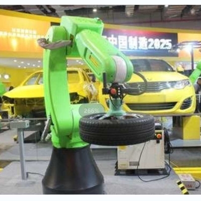 6 Axis Fanuc CRX-5iA Cobot Robotarm met CNGBS Robotarm Kleding voor het hanteren als samenwerkende robot
