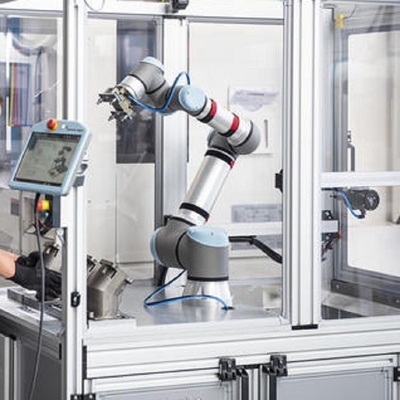 Hoge nuttige lading collaboratieve robot UR 16e met 16 kg nuttige lading van 6 assen als cobot robot voor het verpakken
