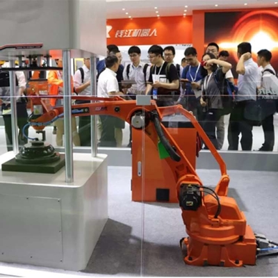 Industrial Handling Robot QJR130-3100M Robotic Arm 5 Axis Met CNGBS Robot Gripper Industrial