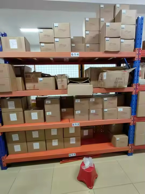 Stock Flowserve Digitale positioner Logix 3200md Voor drukverlagend ontwarmingsstation