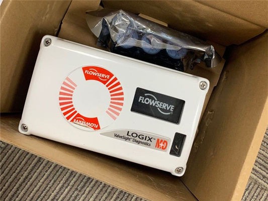 Pneumatische besturingsklep lineair met flowserve LOGIX 520MD DIGITAL HART VALVE POSITIONER en ASCO solenoïde klep in voorraad