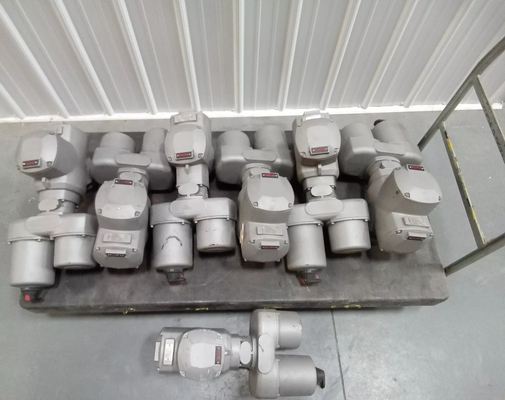 AUMA SA 07.2 tot en met 16.2 SAREx 25.1 tot en met 40.1 Multi-Turn Actuator met AUMATIC AC 01.2 Integrated Control Unit Electric Valve Actuator