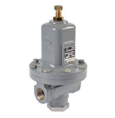 Valve Switching Skid uitgerust met veiligheidskleppen van de Fisher MR98/MR98L/MR98H-serie en -drukmeters