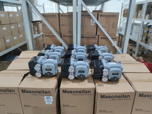 Chinese rechte hoek type top gids klep met Masoneilan klep positioner SVI2 Intelligente elektrische klep positioner voorraad