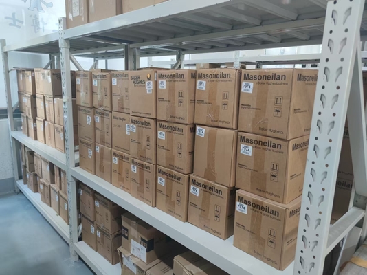 China Pneumatische Membraan Regelklep Aangepaste Baker Hughes Klep Positieregelaar 78-40 Luchtregelaar Masoneilan Regelkleppen