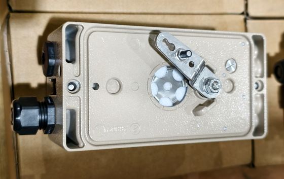 Samson Pneumatic Smart Positioner 3730-31001 met Vleugelklep en Asco-Solenoïdeklep