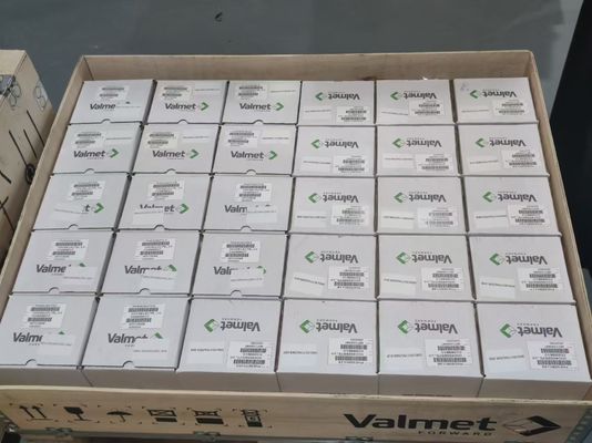 Chinese besturingsklep met Neles-kleppositionator NDX Mesto en pneumatische actuator