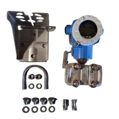 Drukverlagings- en temperatuurstation uitgerust met een Endress+Hauser Deltabar Proline Prowirl R200 vortexstroommeter en een PMD75B-drukzender.