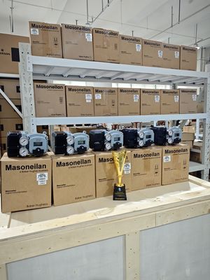 Controleventil met Baker Hughes Masoneilan Digitale Valve Positioner SVI2-21123121 Pneumatische Booster YT-200 Filter Regulator