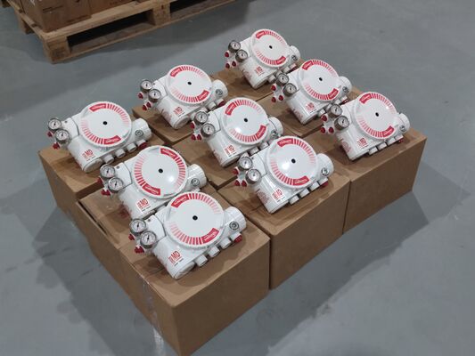 Flowserve Positioner UAS Logix 3200MD-28-D6-E-04-40-0G-0F Pneumatische digitale klep positioner voor Chinese besturingsklep