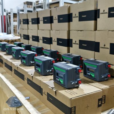 Brandnieuwe Fisher Fieldvue DVC2000 Intelligente Valve Positioner Fisher 846 Elektro-pneumatische Transducer Converts