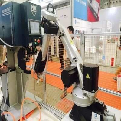 Poetsrobot Racer-7-1.0 Nutteload 7 kg met 6 assen Robotarm voor automatisering van het hanteren