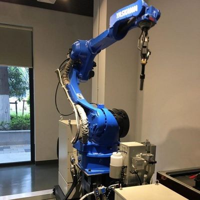 Robotwapen 6 As Motoman AR2010 met 2010MM Bereik als Lassenmanipulators en Wapen dat van de Lassenrobot wordt gebruikt