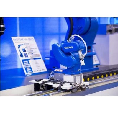 GP7 industriële Robotprijs met 7KG-Nuttige lading en het Controlemechanisme For Material Handling van YRC1000 CNC