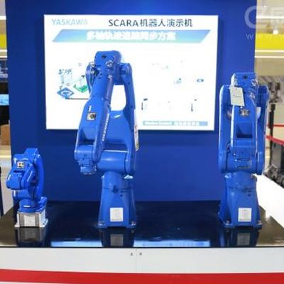 De Assemblage Industriële Robot GP8 van de hoge snelheidsmotor met 8KG-Nuttige ladings Robotachtig Wapen als Oogst en Plaatsmachine