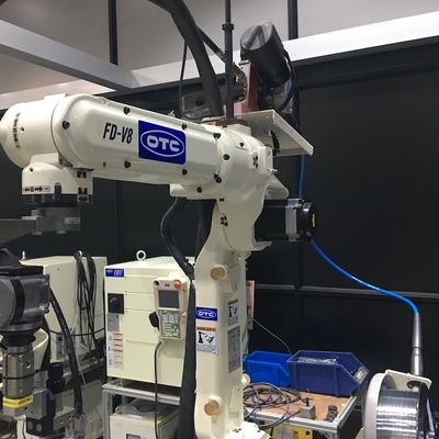 Van de het Lassenrobot van lassentoortsen de Automatische Nuttige lading van OTC f-d-V8 8kg voor Mig-Lassen