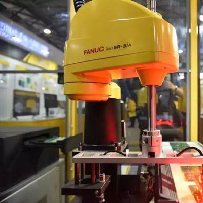 4 de Robot SR-3iA van Aixs Scara met 3kg-Nuttige ladings Robotachtig Wapen als Oogst en Plaatsmachine voor Materiaal Behandelingsmateriaal