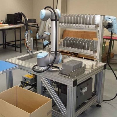 Mini Robot UR 3e van Samenwerkingsrobot met 3KG-Nuttige lading als Cobot voor de Delen van het Materiaal Behandelende Materiaal