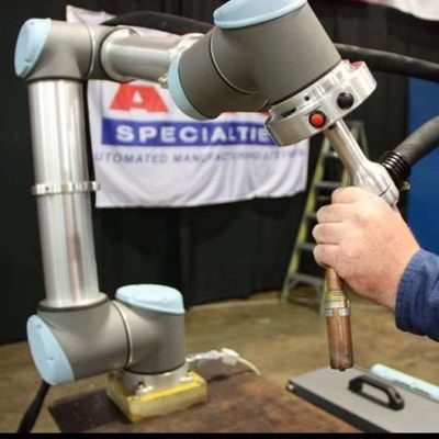 Automatisch Robotachtig Wapen 6 As UR5e Lading en het Leegmaken Oogst en Plaatsrobot
