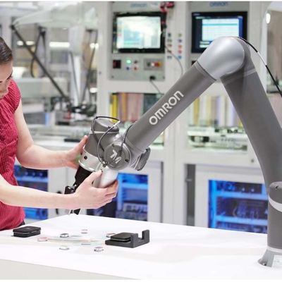 Samenwerkingsrobot 6 As TM14 voor Lading het Leegmaken als Oogst en Plaatsrobot