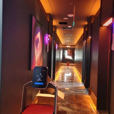 Robot Restaurant Service Zhaocaibao Voor geautomatiseerde voedselbezorging Als voedselbezorgrobot