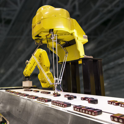 De industriële Robot van de Robot m-1iA Assemblage met Robottang voor Kleine Motorassemblage