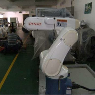 Universele Robotarm 6 As VS-068/087 met CNGBS Robot Gripper voor het hanteren als industriële robot